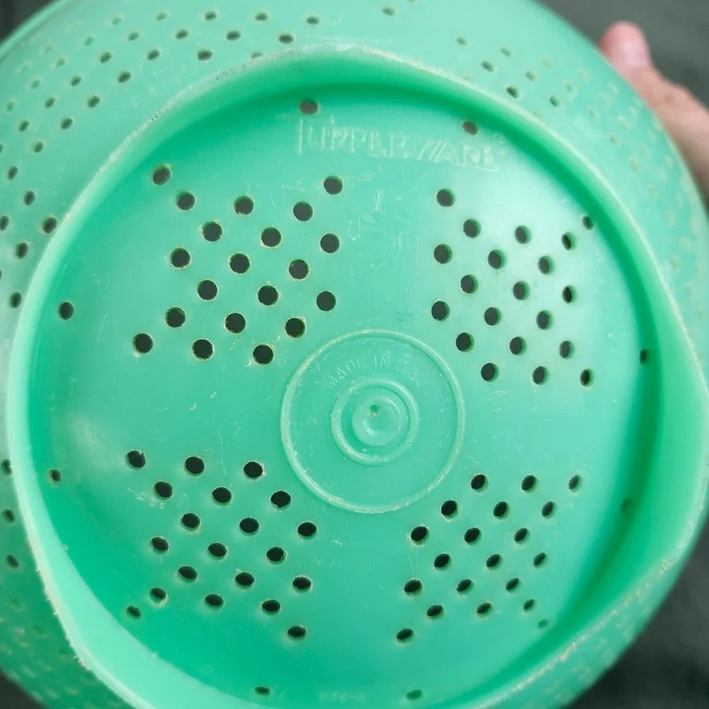 VINTAGE TUPPERWARE Green‎ 10
